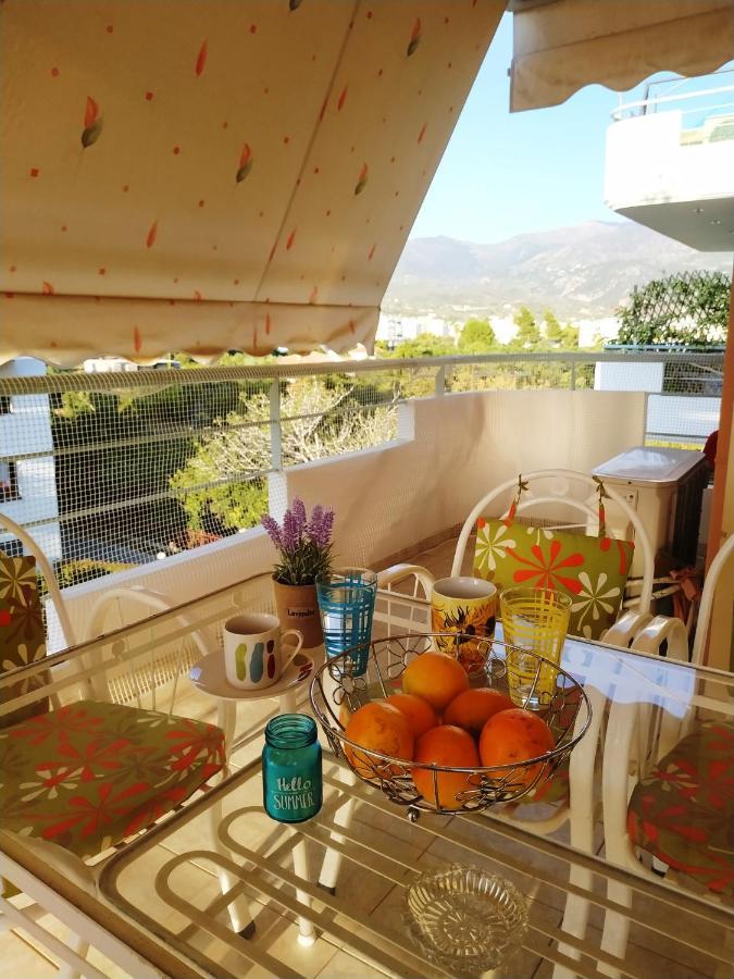 Thalia Apartment In Kalamata, 15' Walk From The City Center And The Beach Zewnętrze zdjęcie